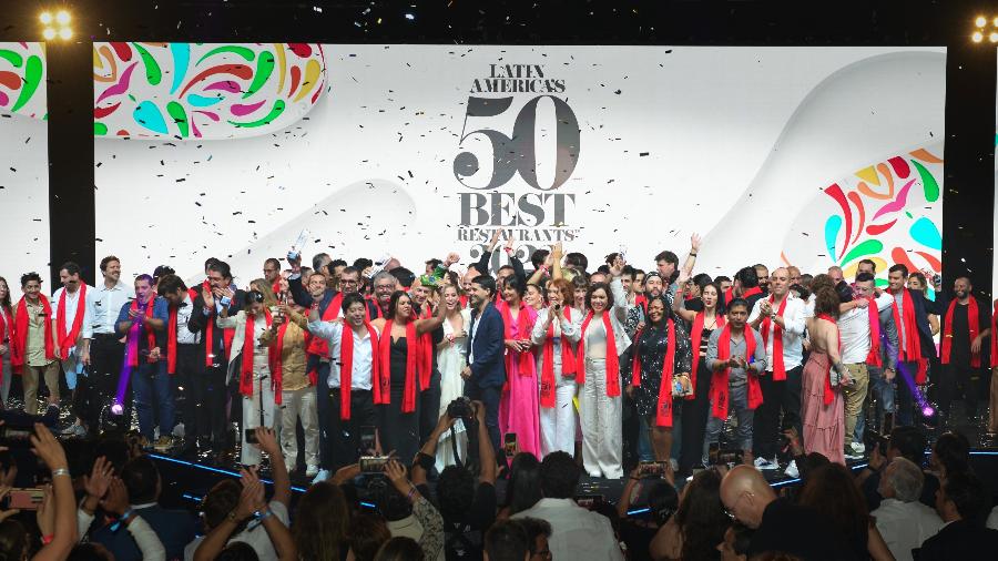 A foto coletivada do 50 Best América Latina 2022: melhor ano do Brasil - Divulgação