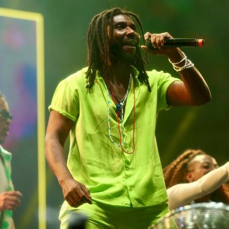 Beto Jamaica durante apresentação do grupo É o Tchan no Universo Spanta, no Rio