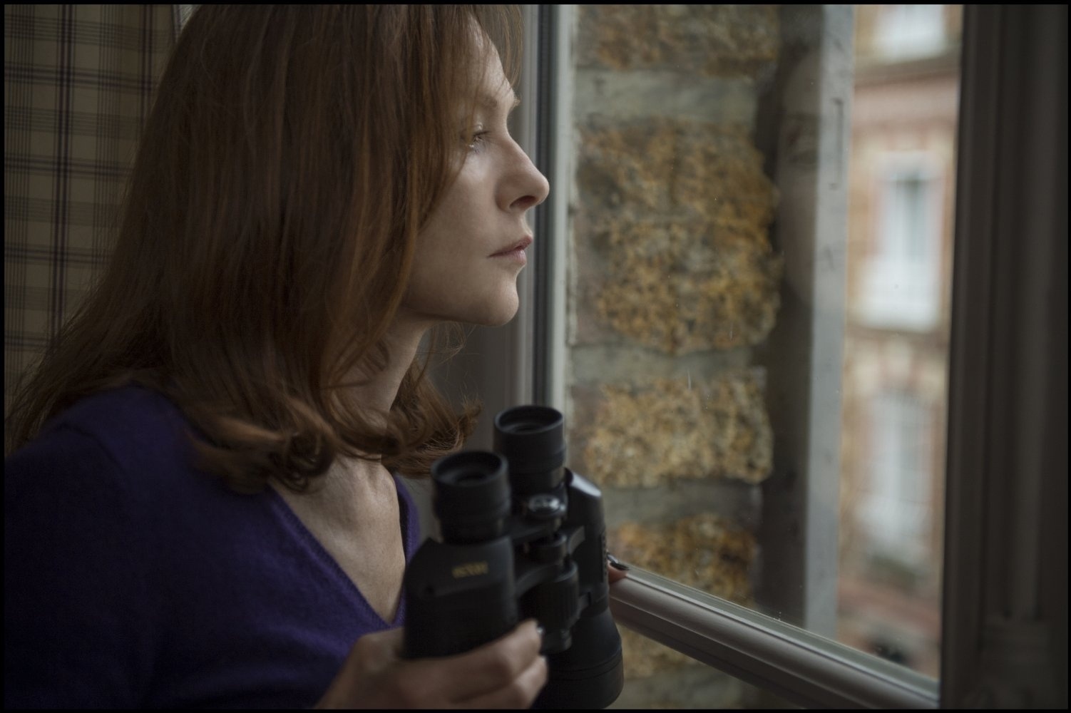 Isabelle Huppert em cena do filme "Elle" (2016), de Paul Verhoeven - Divulgação