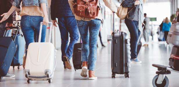 Câmara aprova PL que proíbe cobrar por bagagem de mão em voo nacional