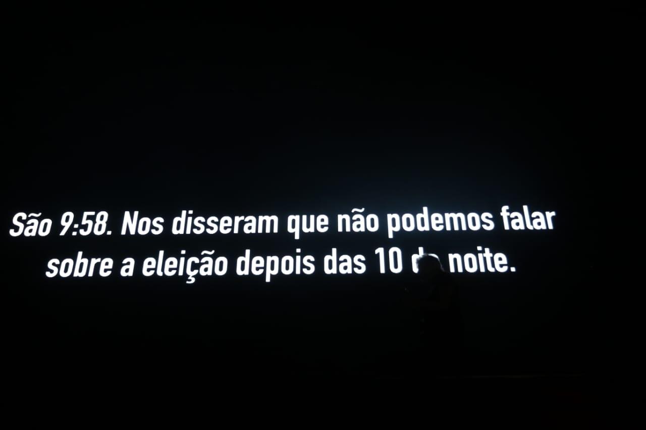 Roger Waters, fundador do Pink Floyd, protesta contra Jair Bolsonaro durante show no estádio Couto Pereira, em Curitiba - Theo Marques/UOL