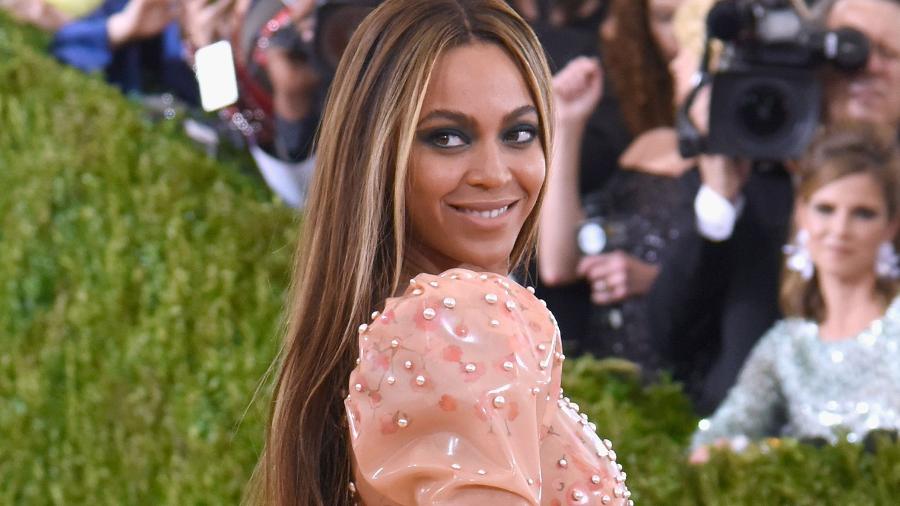 A cantora Beyoncé no Met Gala 2016 - Getty Images