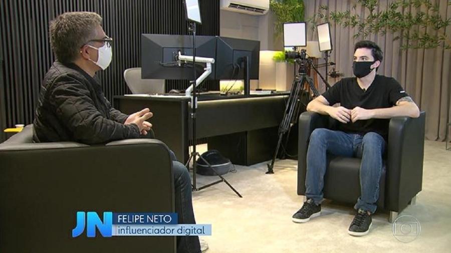 Felipe Neto dá entrevista ao repórter Helter Duarte no "Jornal Nacional" - Reprodução/TV Globo
