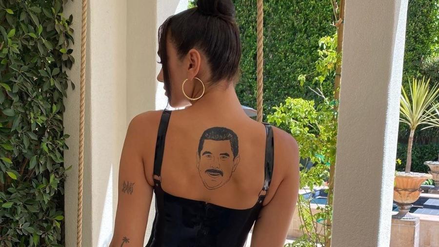 Dua Lia mostra sua "tatuagem" de Guillermo Rodriguez nas costas - Reprodução/Instagram
