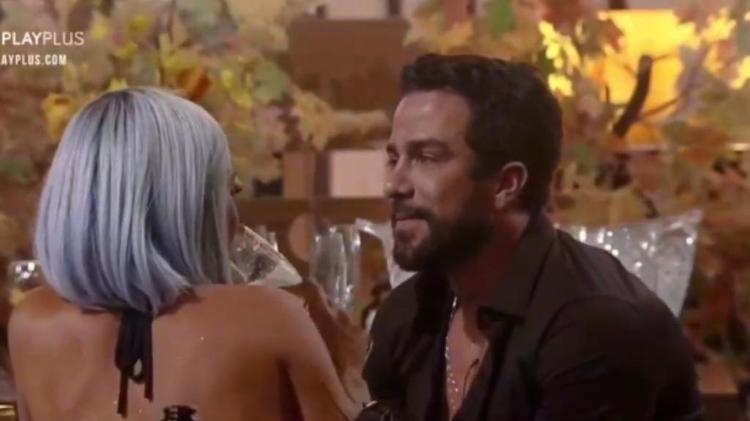 A Fazenda 2021: Aline detona Dayane durante conversa com Erasmo - Reprodução/Twitter - Reprodução/Twitter