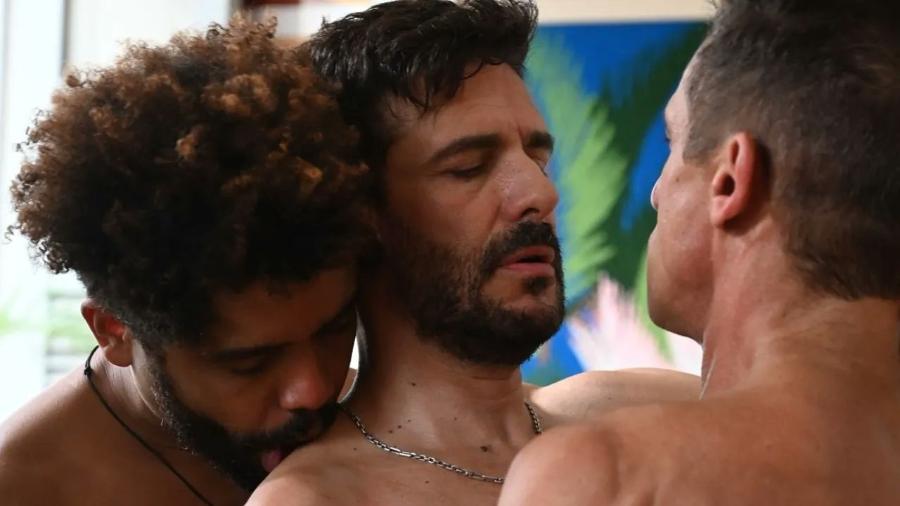 Diogo Almeida, Leonardo Sbaraglia e Tuca Andrada em 'Errante Corazón'