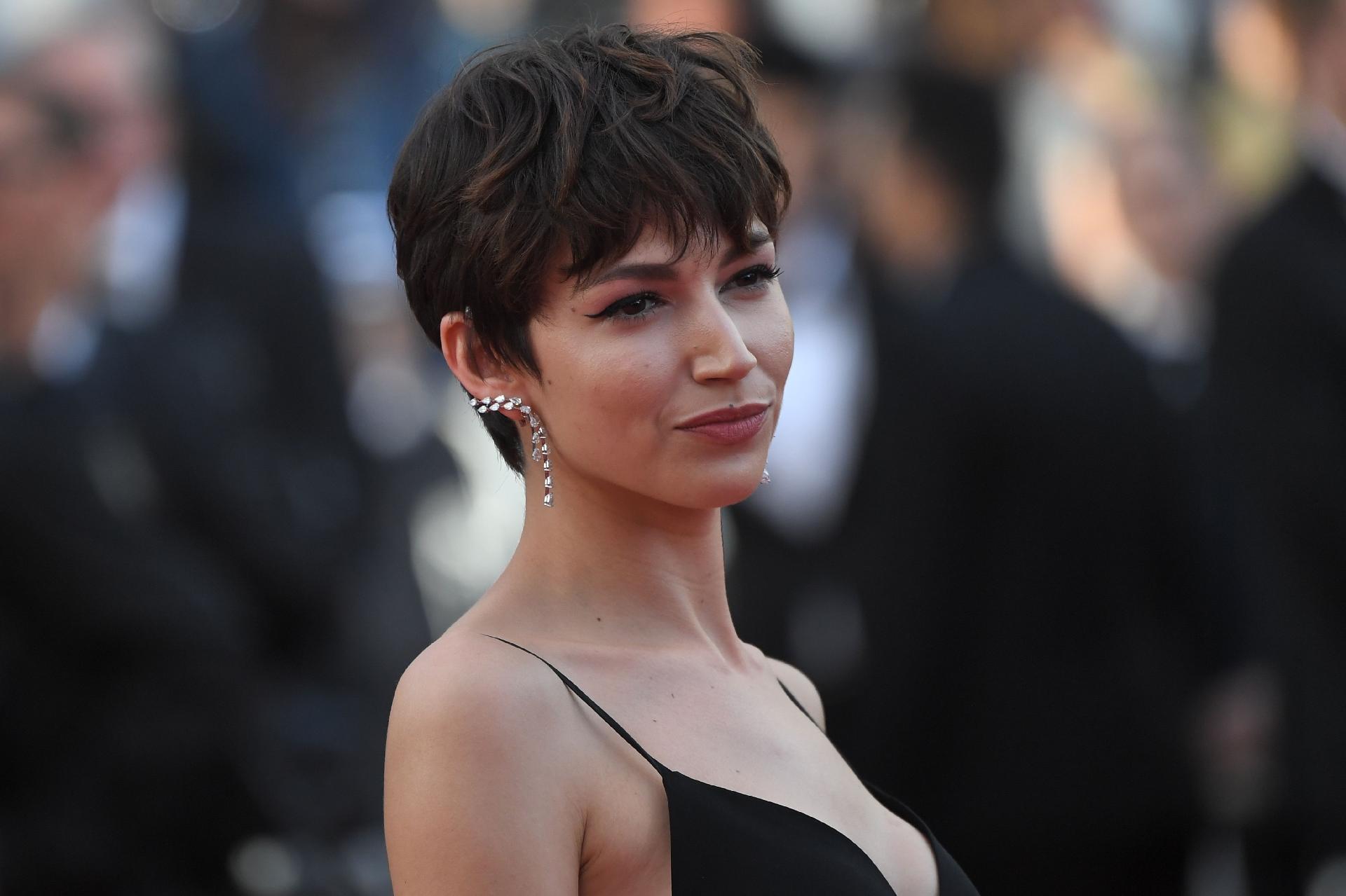 Úrsula Corberó, a Tóquio de "La Casa de Papel" também participou do festival que acontece entre os dias 8 e 19 de maio na França - AFP