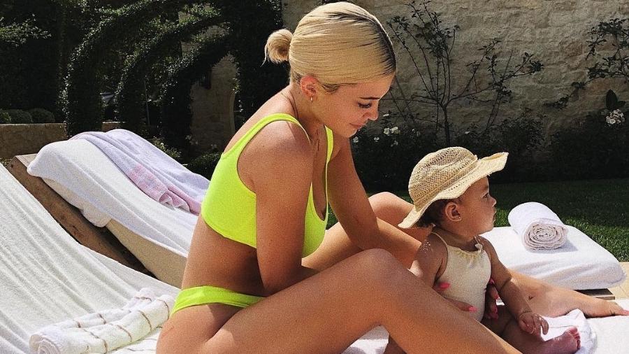 Kylie Jenner e a filha, Stormi, de 8 meses - Reprodução/Instagram