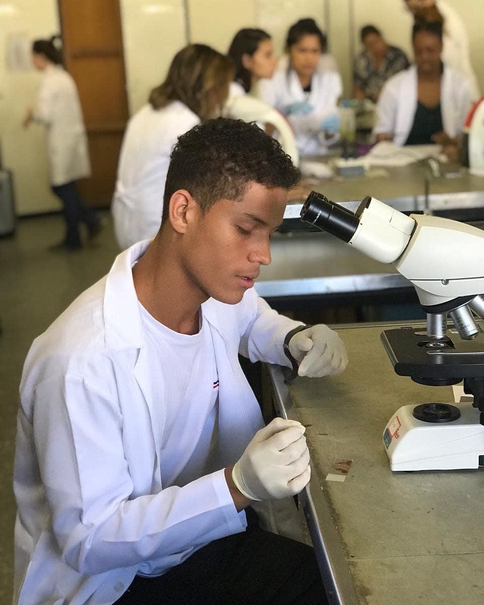 Danrley é estudante de Biologia - Reprodução/Instagram