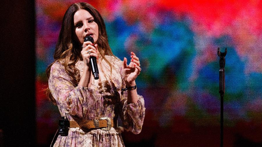A cantora americana Lana Del Rey, um dos destaques do Lollapalooza 2020 - Andrew Chin/Getty Images