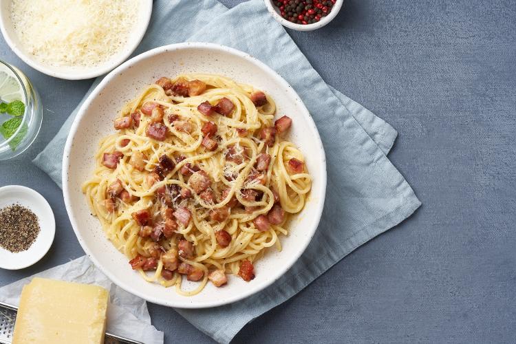 Nada de bacon ou pancetta no carbonara verdadeiro