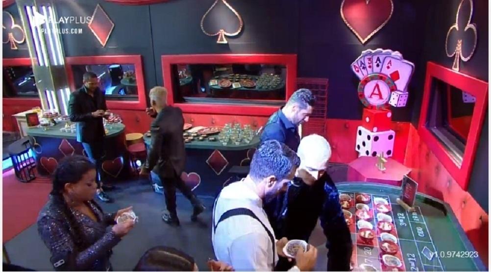 A Fazenda 2021: Festa Cassino agita noite dos peões A Fazenda 2021: Festa Cassino agita noite dos peões - Reprodução/Playplus