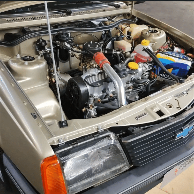 O Monza agora tem motor turbo O Monza agora tem motor turbo