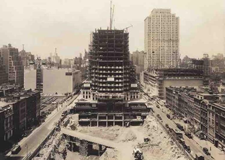 Construção do Rockefeller Center, em 1932