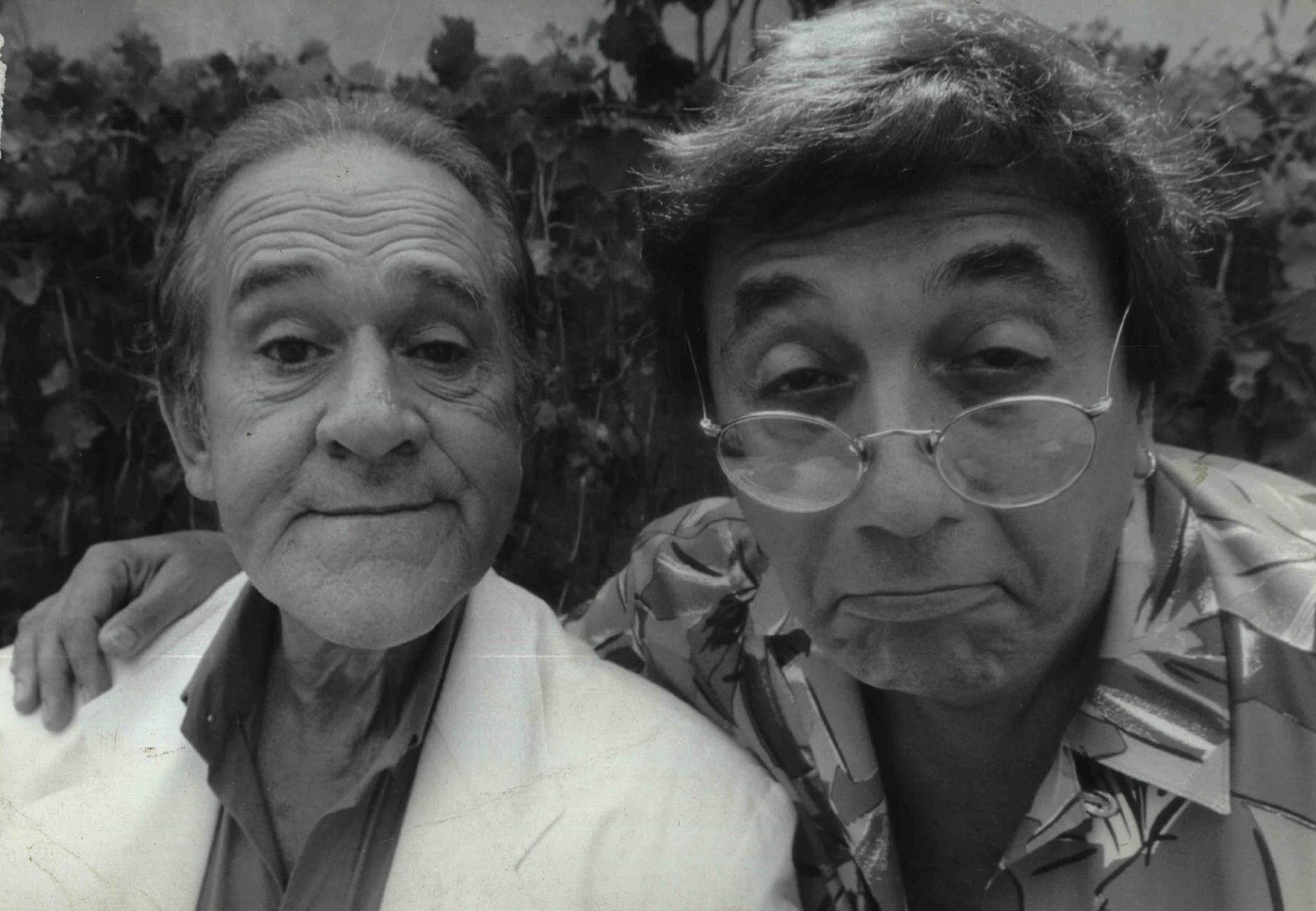 Os humoristas Ronald Golias e Agildo Ribeiro em imagem de 1993 - Lia Costa Carvalho/Folhapress
