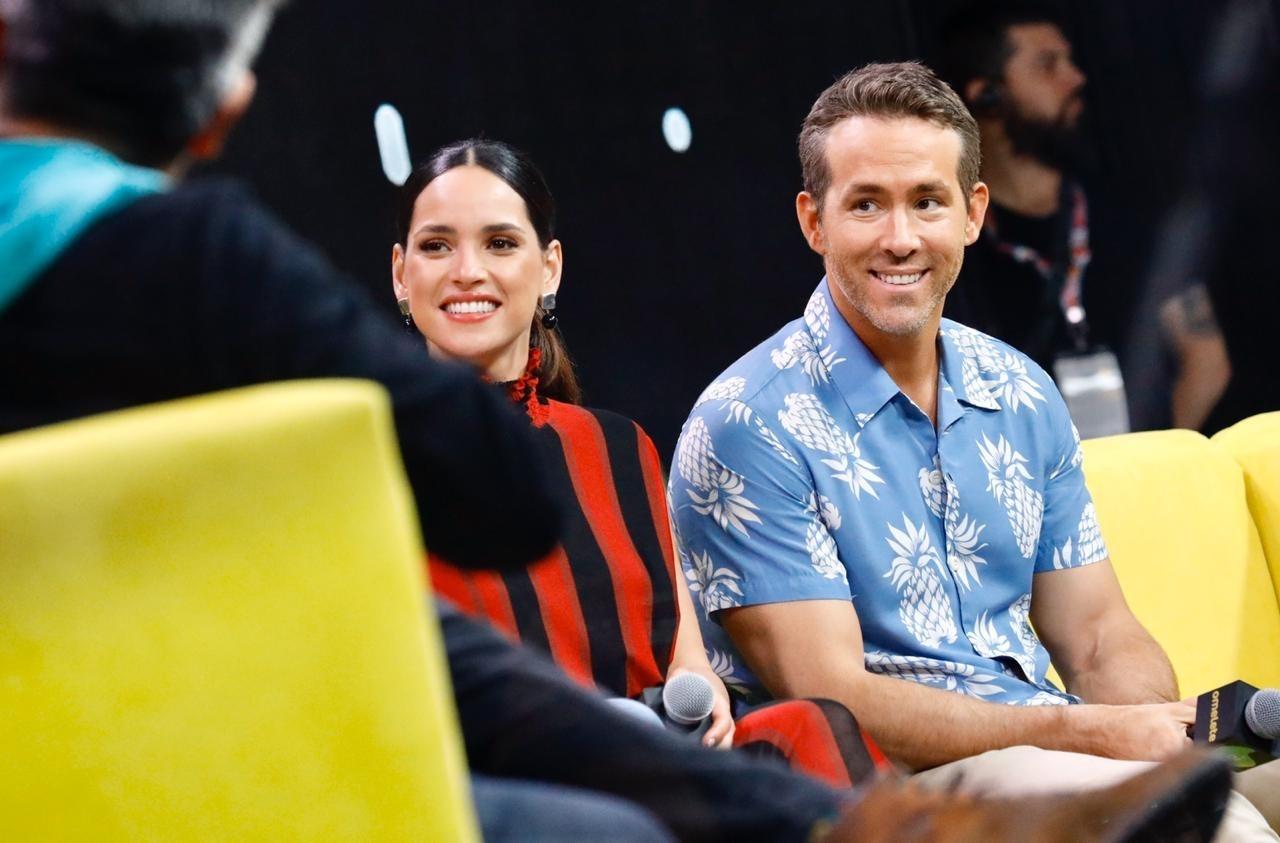 Ryan Reynolds, Adria Arjona, Mélanie Laurent, Corey Hawkins e Manuel Garcia-Rulfo participaram de painel de Esquadrão 6 na CCXP - Mariana Pekin/UOL