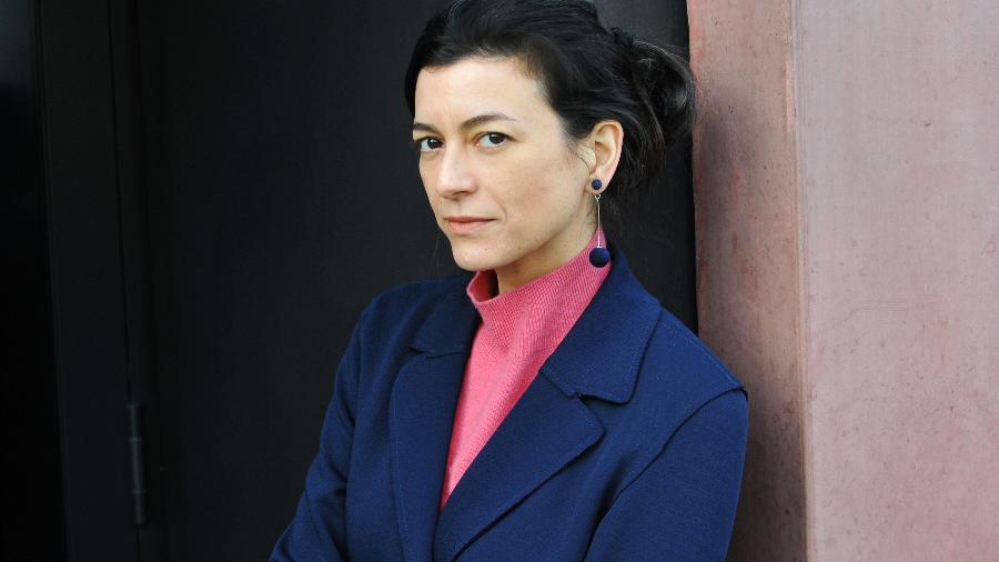 A escritora argentina Samanta Schweblin, autora de "Pássaros na Boca e Sete Casas Vazias" - Suhrkamp Verlag