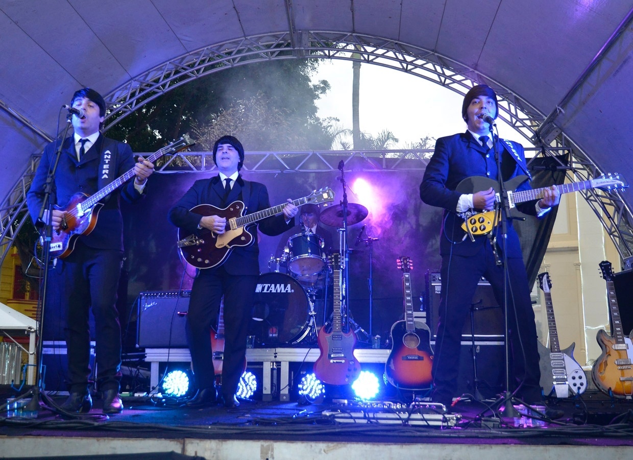Banda cover Beatles 4ever - Divulgação
