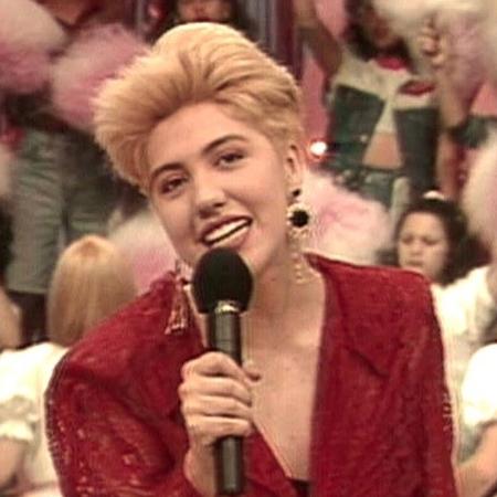 Mariane Dombrova e o cabelo que gerou a demissão - Reprodução/SBT - Reprodução/SBT