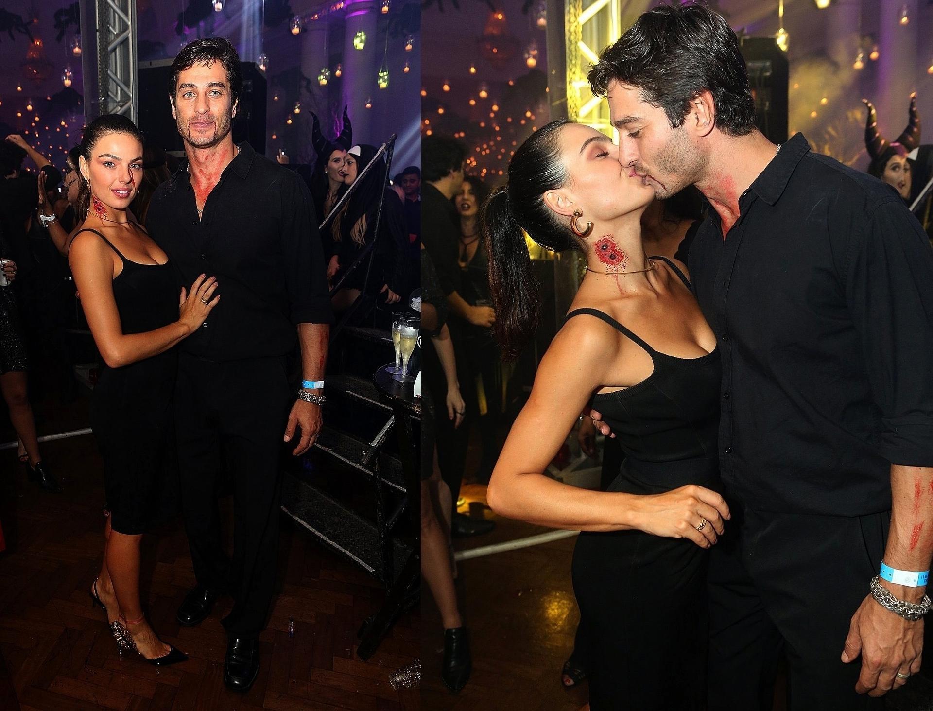 Isis Valverde beija muito o namorado André Rezende na festa de Halloween do Copacabana Pallace, que aconteceu na madrugada de sábado (28) para domingo no Rio. A atriz usou uma maquiagem de uma mordida de vampiro no pescoço - Marcos Ferreira/Brazil News