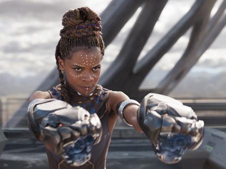 Letitia Wright como Shuri em cena de "Pantera Negra" - Divulgação