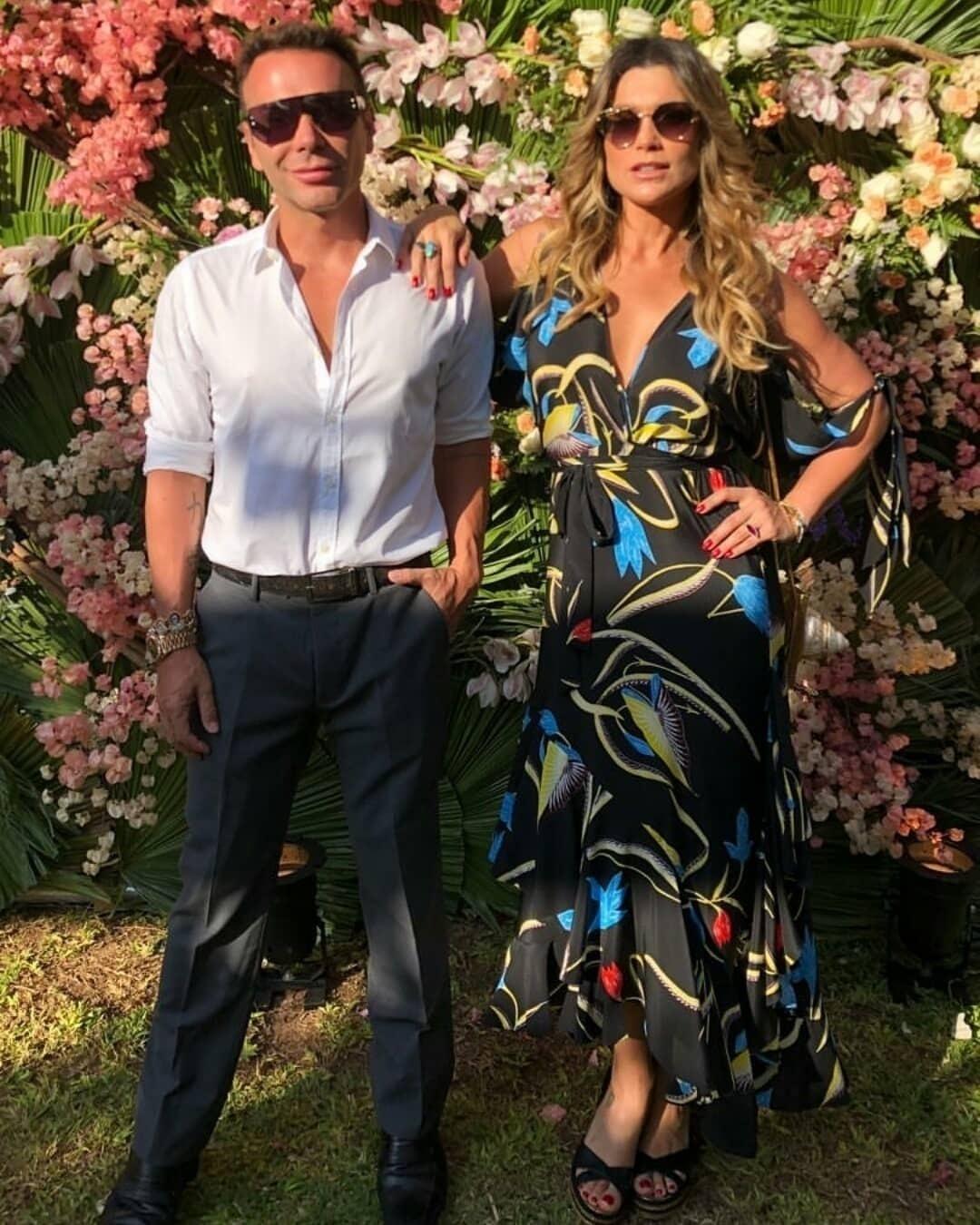 Mateus Mazzafera e Flávia Alessandra no casamento de Camila Queiroz e Klebber Toledo - Reprodução/Instagram