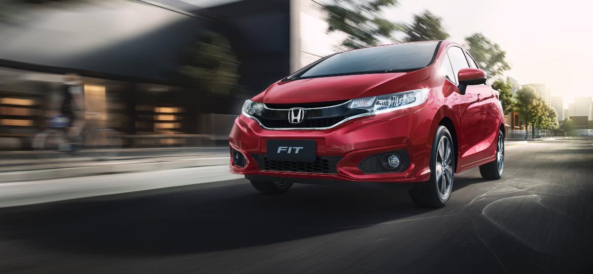 Honda Fit 2019 passa a ser oferecido com uma cor exclusiva para o modelo, chamada de vermelho "Vênus" - Divulgação