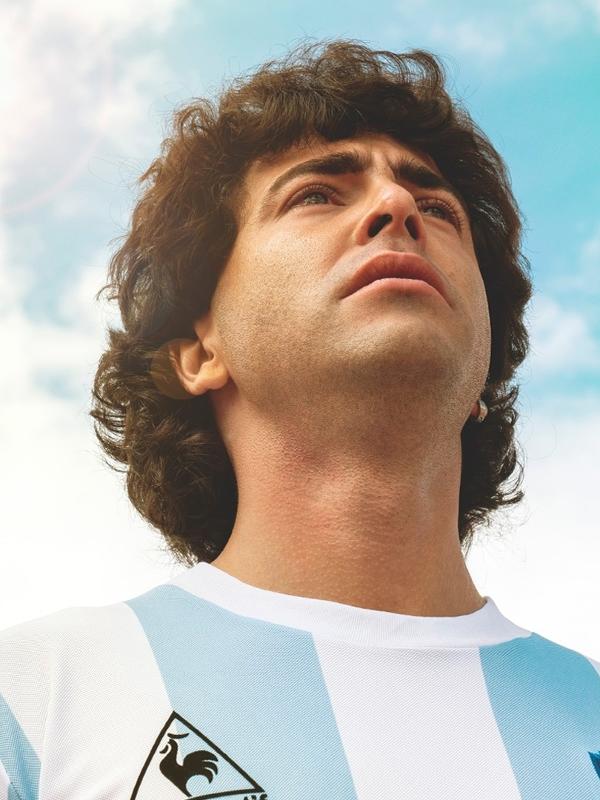Nazareno Casero como Diego Maradona na série da Amazon