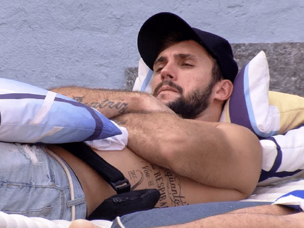 BBB 21: Arthur fala quem indicaria ao paredão se fosse líder - Reporudçãp/Globoplay