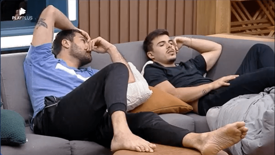 A Fazenda 2022: Thomaz desabafa com Shay sobre conflitos com seus aliados - Reprodução/PlayPlus