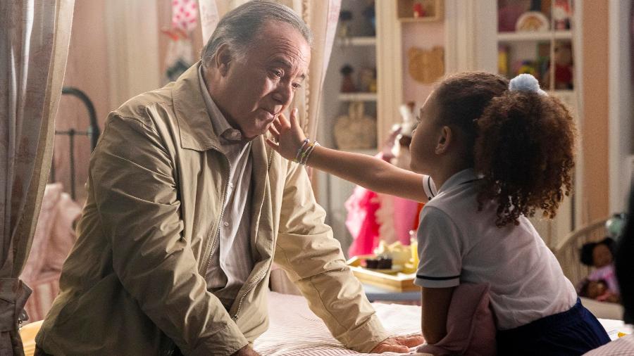 Abel (Tony Ramos) e Sofia (Elis Cabral) em 'Dona de Mim' Abel (Tony Ramos) e Sofia (Elis Cabral) em 'Dona de Mim'