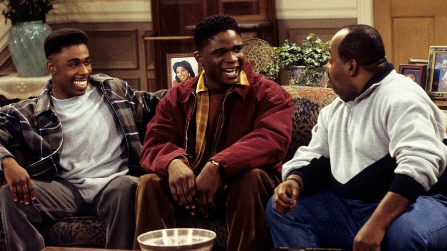 Shawn Harrison, Darius McCrary e Reginald VelJohnson em episódio de Family Matters exibido em 1994