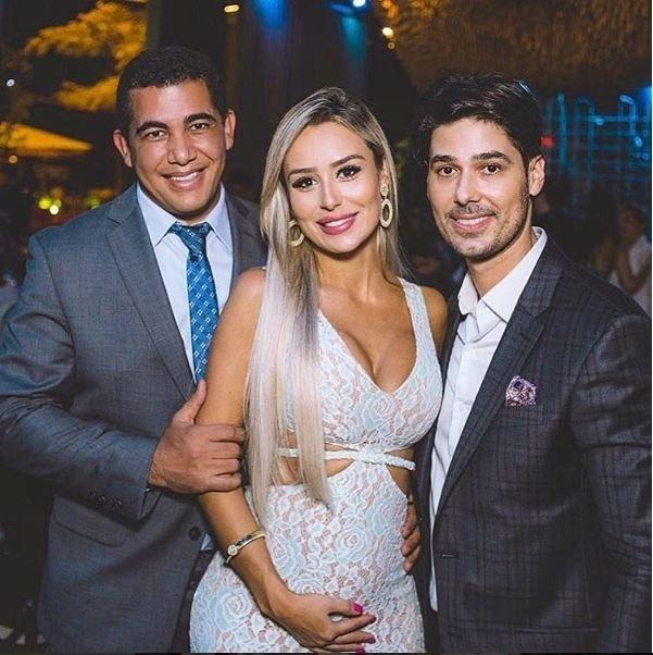 Reprodução/Instagram/@le_santiago