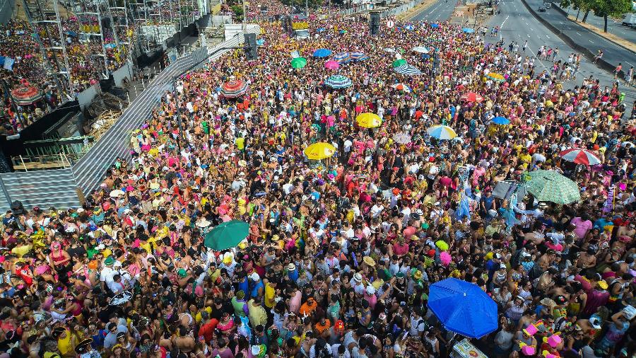 Bloco "Então, Brilha" em desfile de 2017, nas ruas de Belo Horizonte, em Minas Gerais - Divulgação/Facebook
