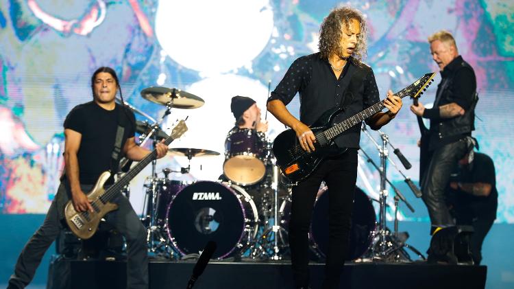 A banda Metallica encerrou o primeiro dia no palco Skol, do Lollapalooza, com várias faixas de seu novo disco "Hardwired? To Self Destruct" - Alexandre Schneider/UOL - Alexandre Schneider/UOL