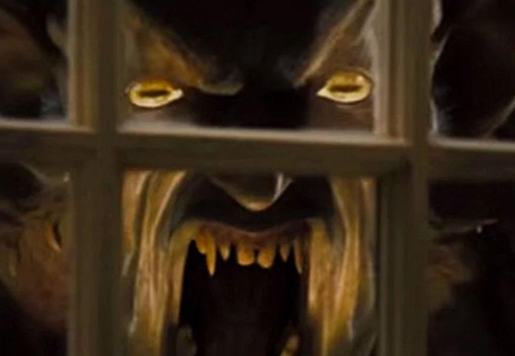 Cena de "Arraste-Me para o Inferno" (2009) - Reprodução