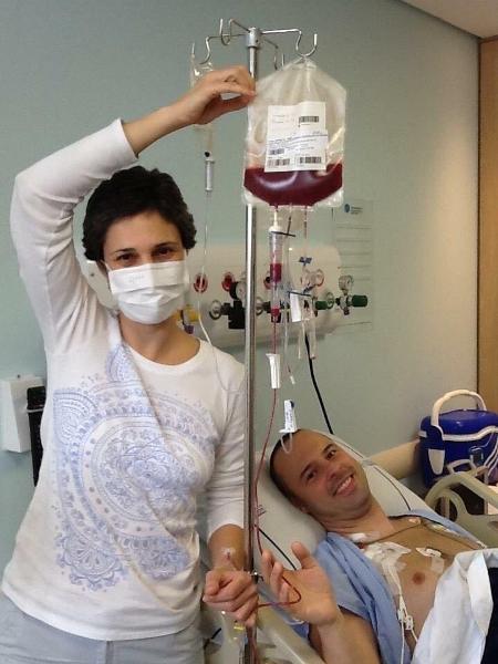 Rodrigo Machado passou por um transplante de medula óssea em 2013 com doação da irmã, Renata - Arquivo pessoal