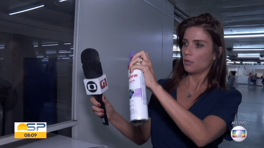 Sabina Simonato demonstra limpeza do microfone no Bom Dia São Paulo - Reprodução/Globoplay