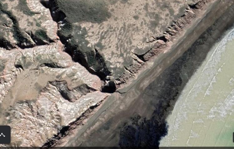 Histórias do Mar - Tubarão - FOTO 3 Google Earth - Google Earth - Google Earth