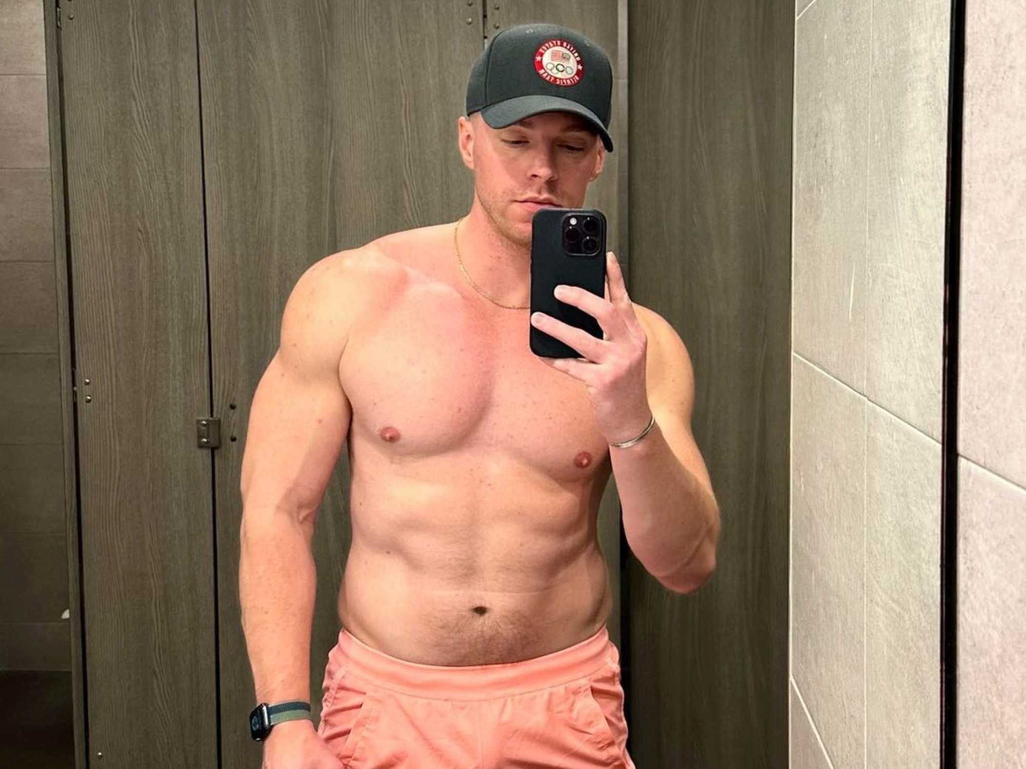 OnlyFans: juiz demitido por ter perfil no site curte show da Adele