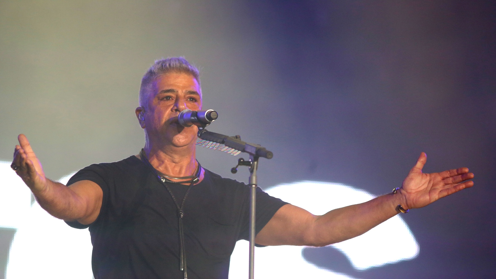 26.set.2015 - Lulu Santos abre as apresentações no palco Mundo no sexto dia do Rock in Rio 2015 - Fernando Maia/UOL