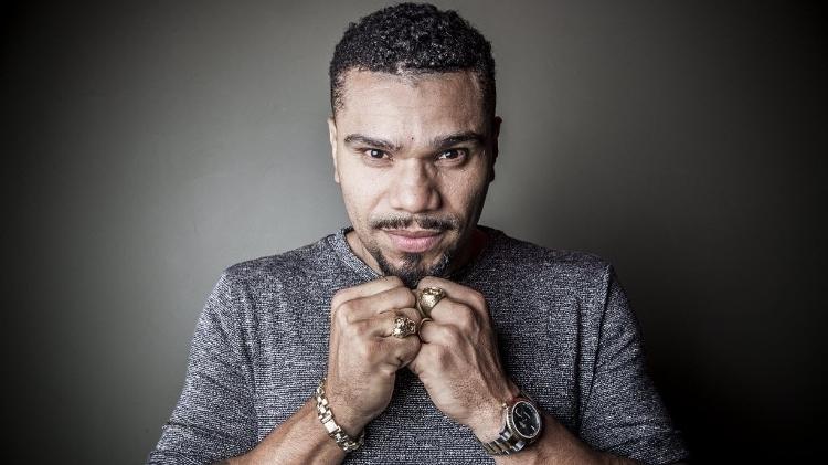 O cantor Naldo Benny, que acaba de lançar "Sarniô", seu terceiro álbum de estúdio - Lucas Lima/UOL - Lucas Lima/UOL