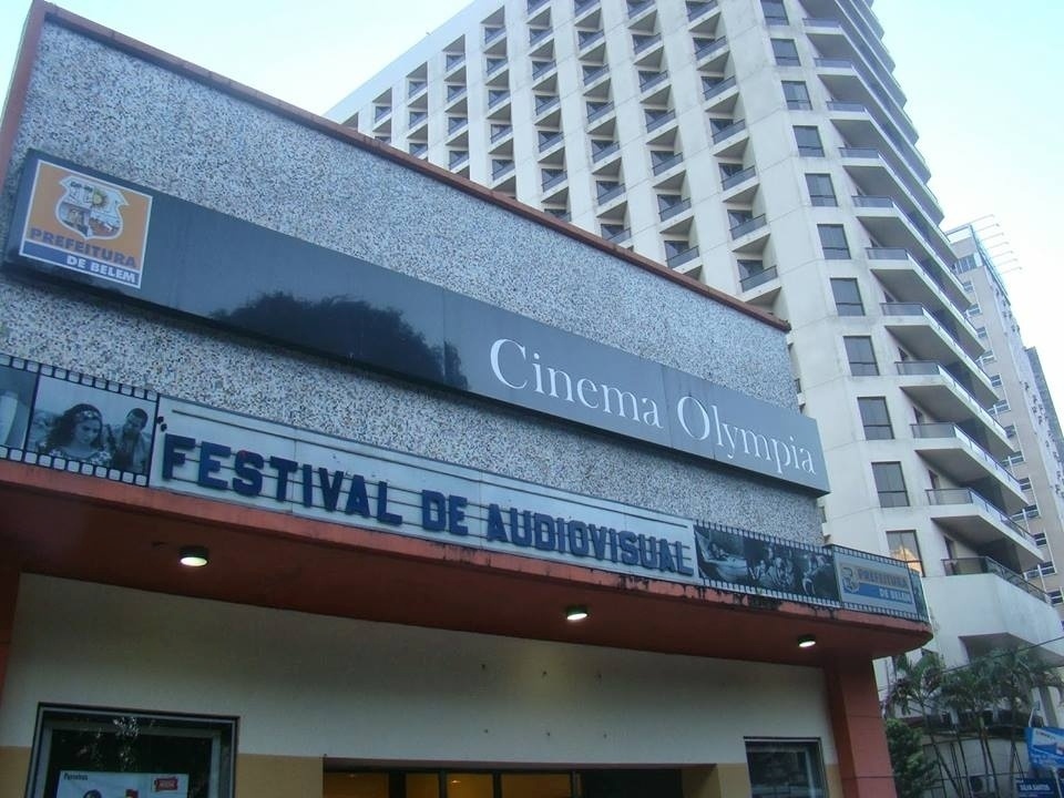abr.2014 - Fachada do Cinema Olympia, em Belém do Pará, durante Festival de Audiovisual - Reprodução/Facebook Cinema Olympia