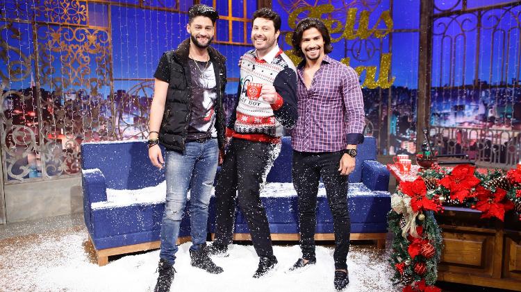 Munhoz e Mariano com Danilo Gentili no novo cenário - Gabriel Cardoso/SBT - Gabriel Cardoso/SBT