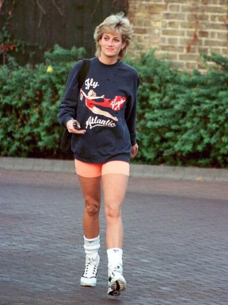 Foto de arquivo mostra o estilo casual da princesa Diana - Getty Images