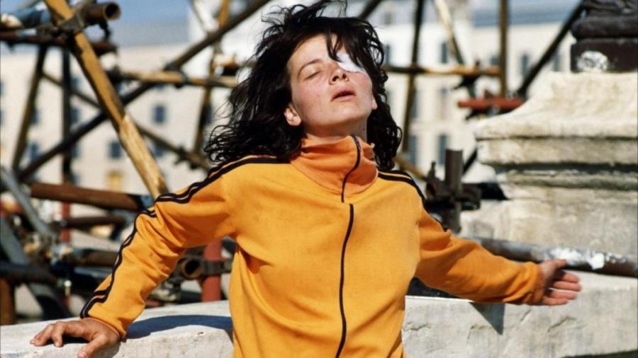 Juliette Binoche em cena de Os Amantes de Pont-Neuf (1991) - Divulgação/IMDb