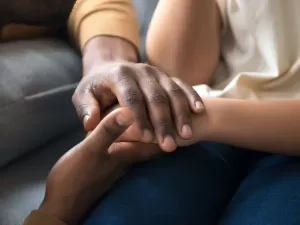 Quanta dor precisará haver para que racismo e homofobia deixem de matar?