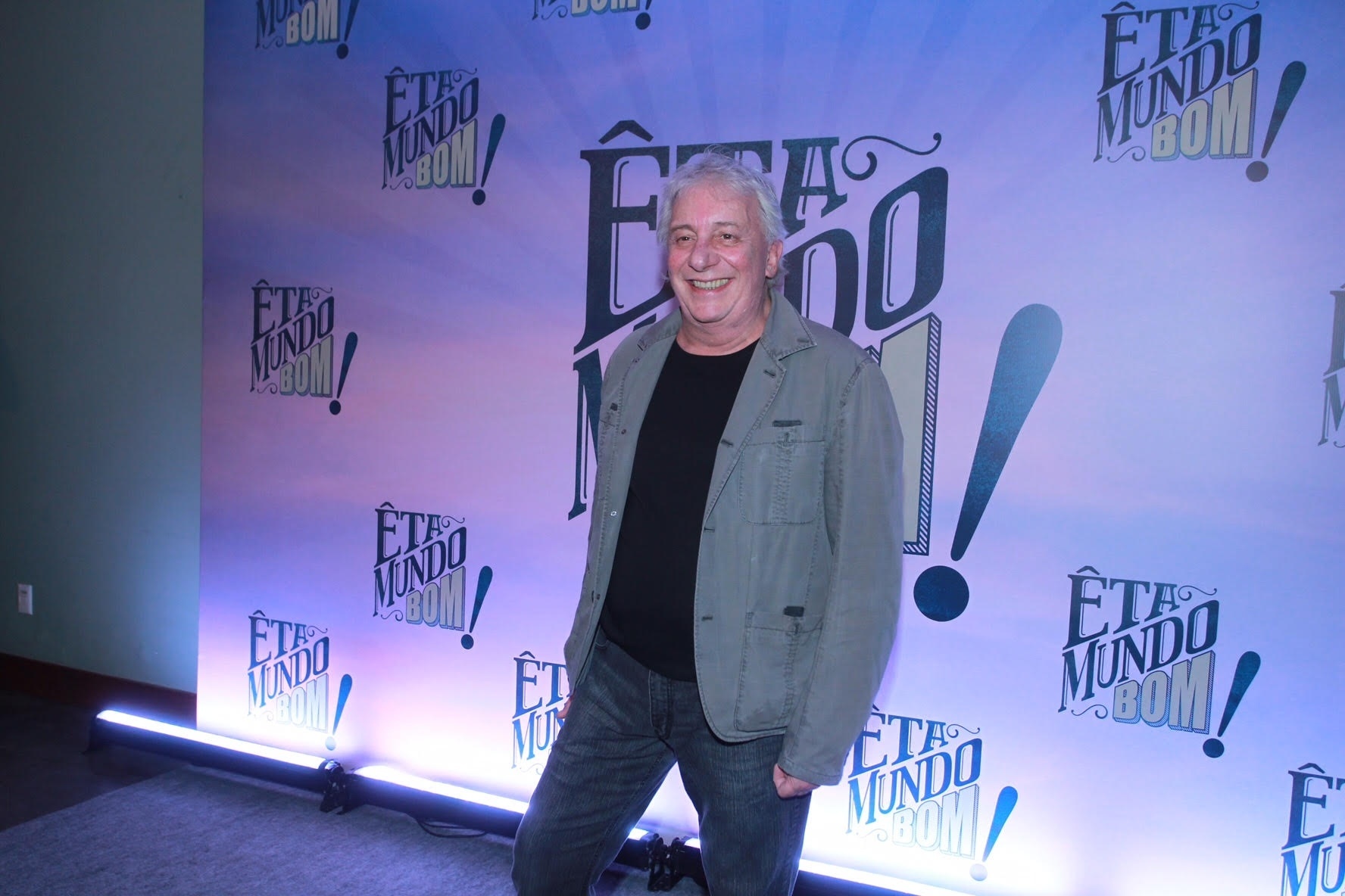 Após 16 anos, Marco Nanini está de volta às novelas. Em "Êta Mundo Bom", será Pancrácio, professor que ganha a vida pedindo esmolas - Marcello Sá Barretto/AgNews