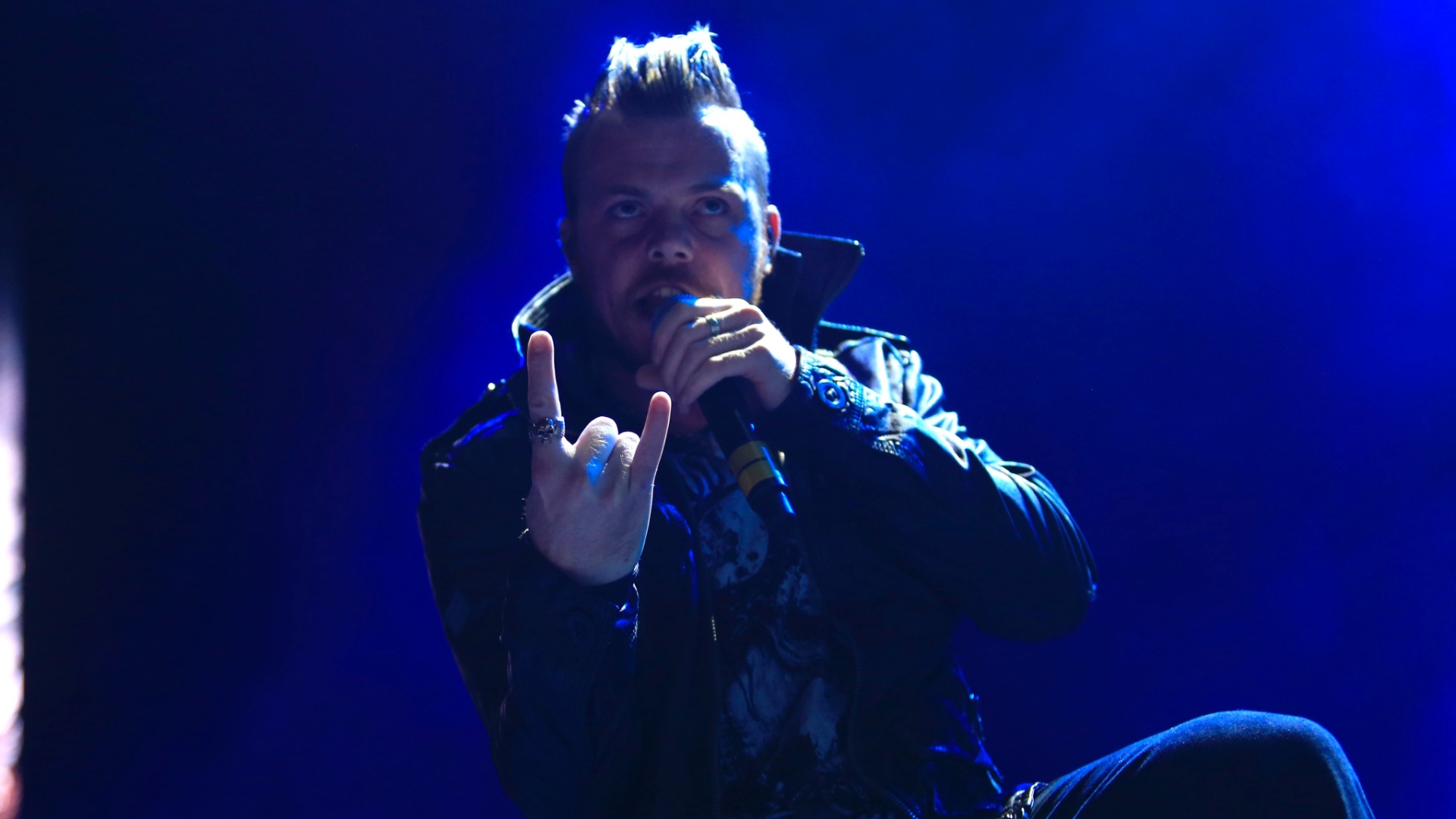 17.mar.2016 - A banda Raven Age abriu a turnê "The Book of Souls" de Iron Maiden no Brasil. O show ocorreu no HSBC Arena, na Barra da Tijuca, no Rio de Janeiro. Além do Rio de Janeiro, a turnê brasileira do Iron Maiden passará por Belo Horizonte, Brasília, Fortaleza e São Paulo. - Douglas Shineidr/UOL