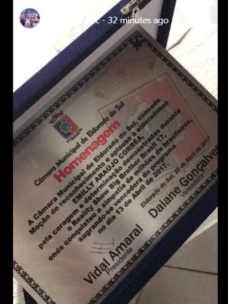 Emilly recebeu homenagem da Câmara Municipal de Eldorado do Sul - Reprodução/Instagram - Reprodução/Instagram